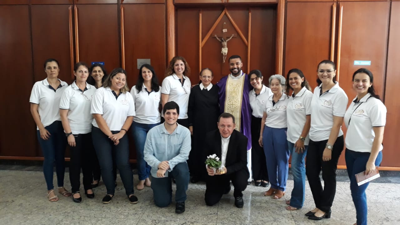 27 anos de Ordenação Presbiteral do Padre Rafael Solano: homenagem da catequese